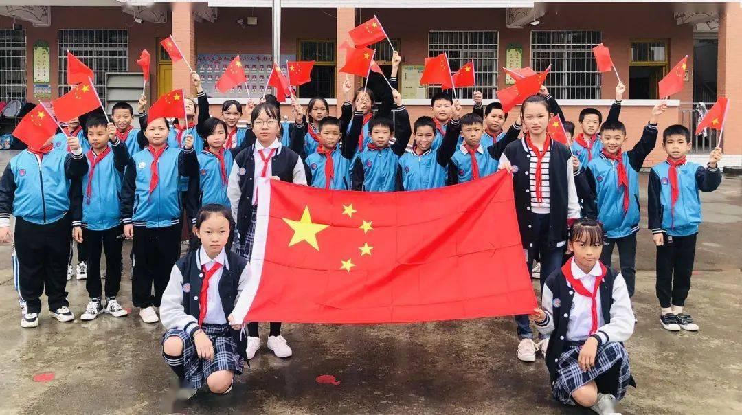 救援鹦鹉